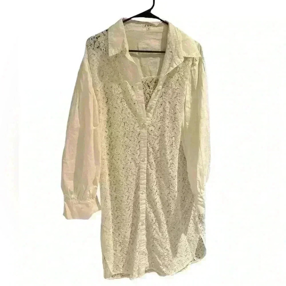 POL
LONG LACE BUTTON DOWN - WHITE Small - Picture 4 of 8